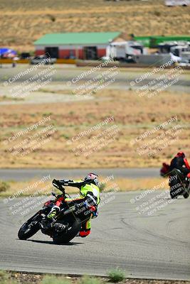 media/Apr-13-2025-TrackXperience (Sun) [[fb1ef998a6]]/Level 2 (Intermediate)/Turn 2 (Session 5)/